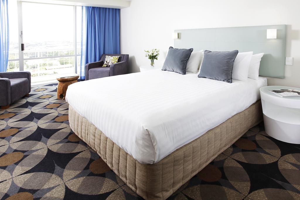 Hotel refurbishment for Rydges Gladstone by ABACORP commercial construction company